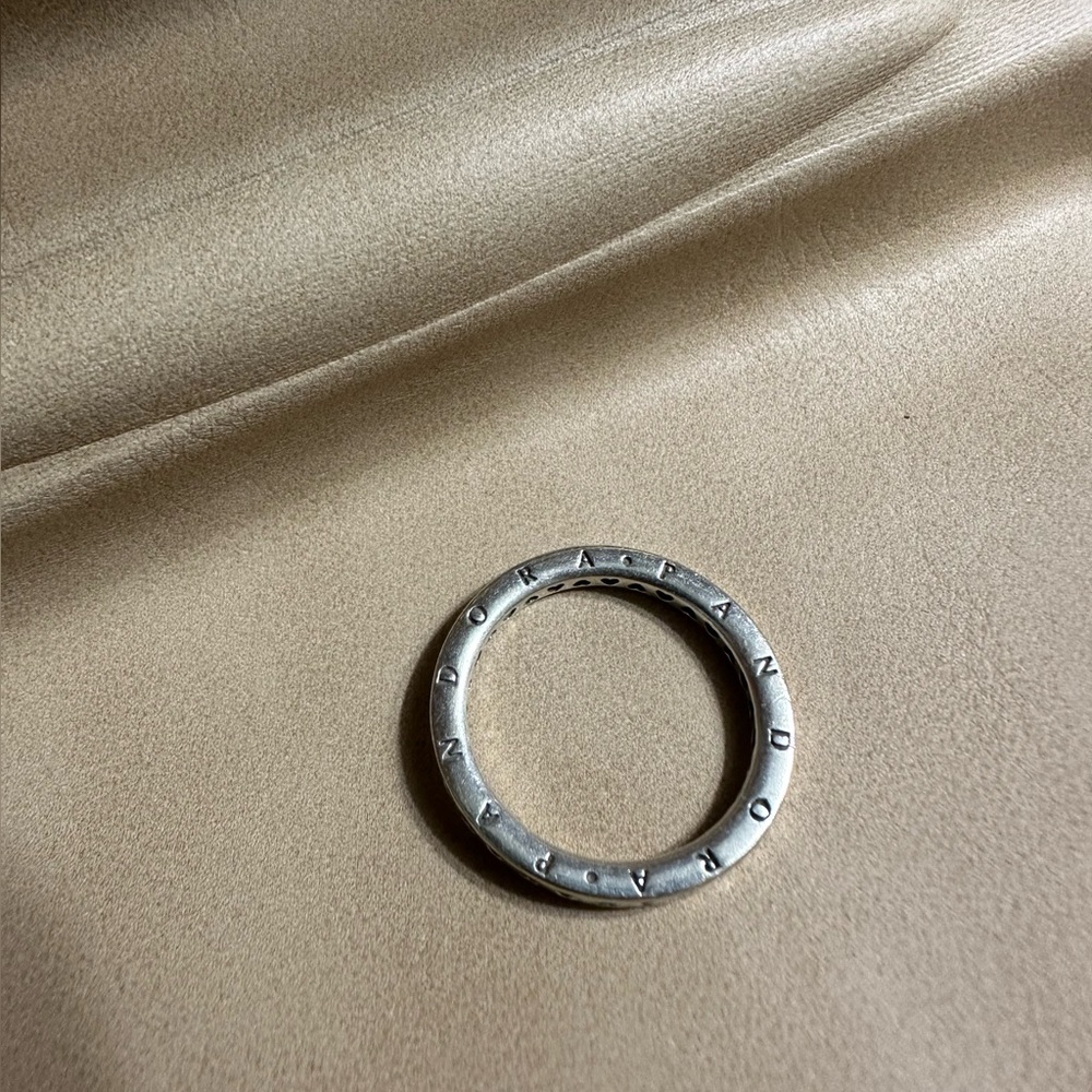 Pandora Ring